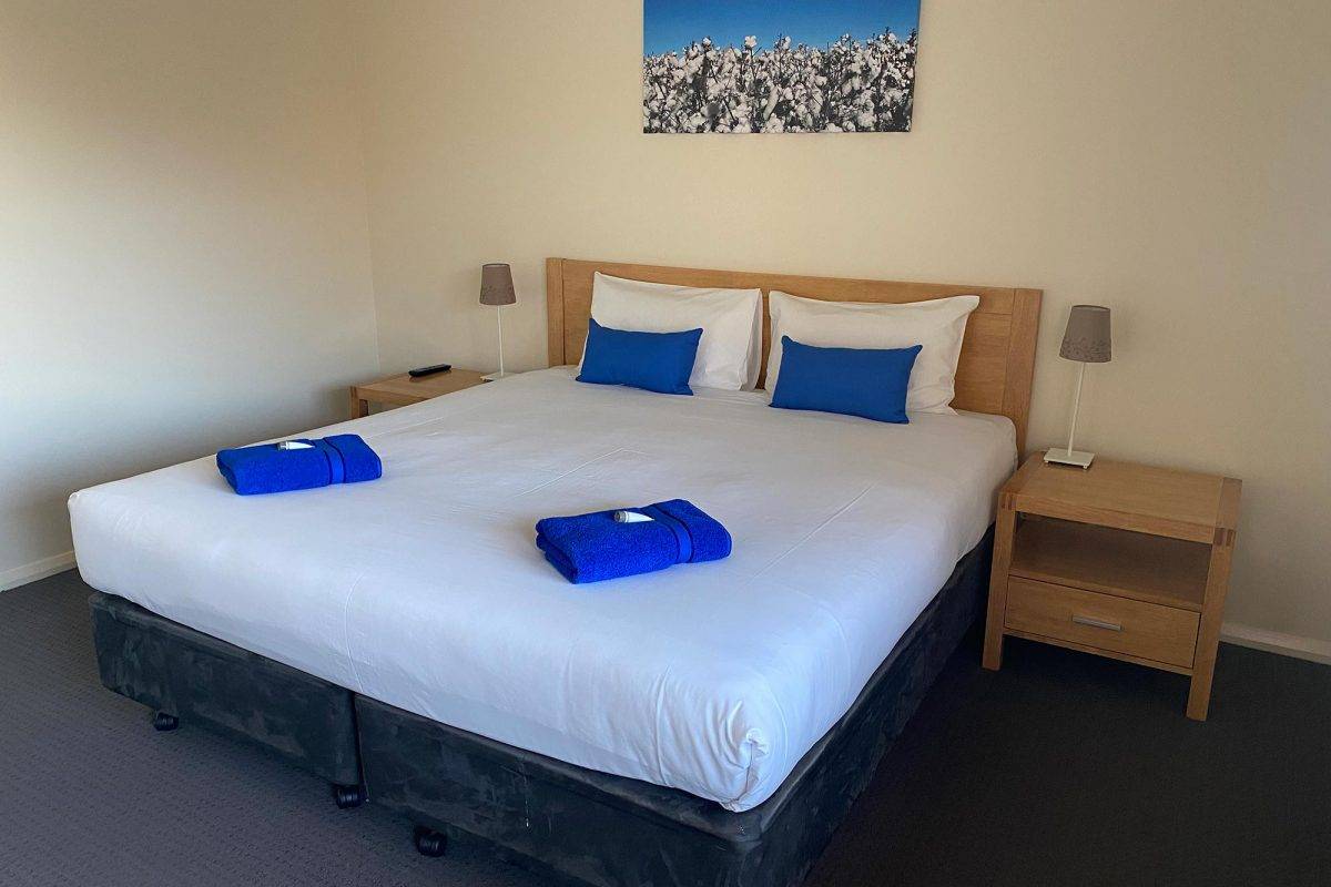 hay-new-south-wales-accommodation-king-4